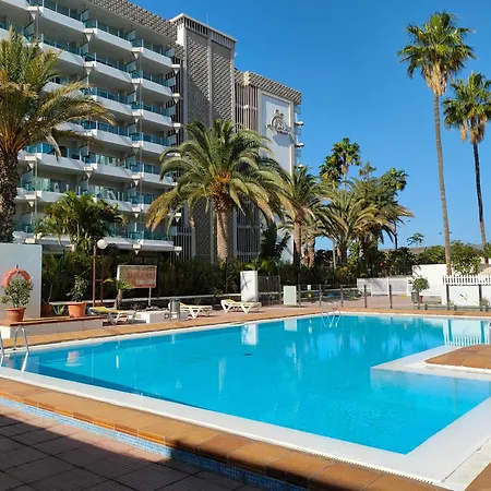 Relaxing Near The Sea Apartment *