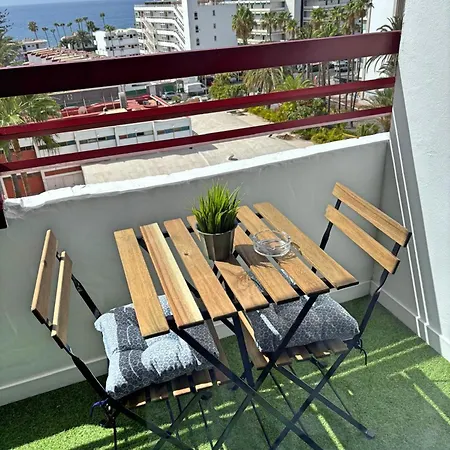 Relaxing Near The Sea *